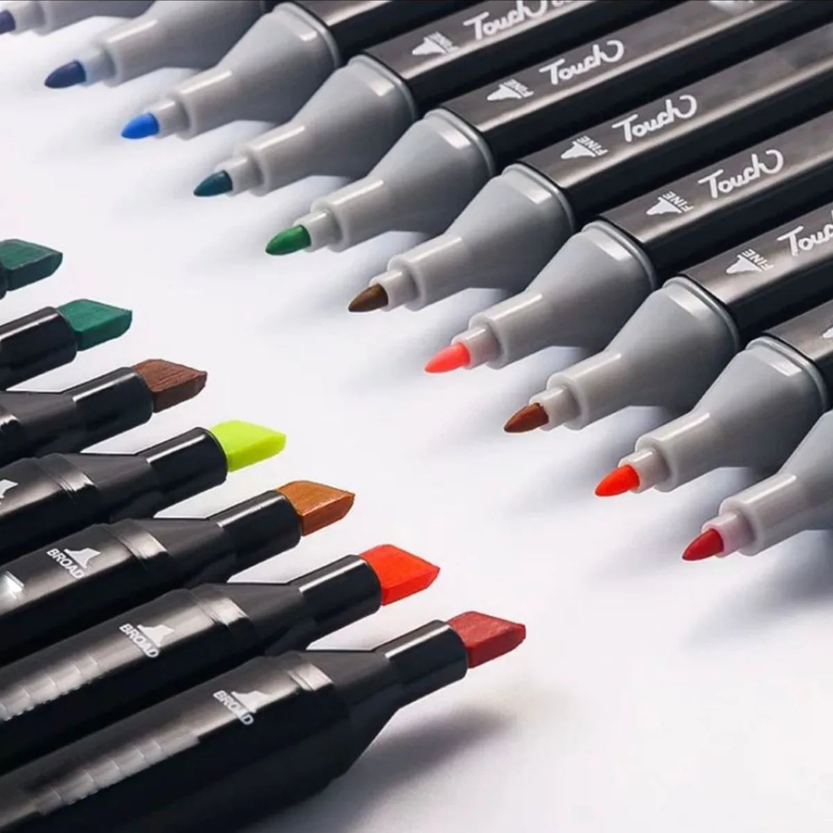 Kit marcadores a base de alcohol – Set de 48 colores